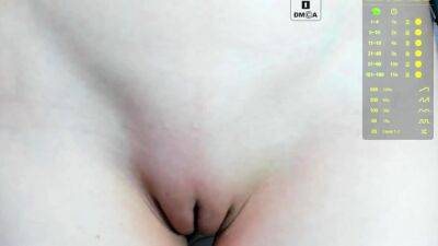 Cummy amateur pussy close up - drtuber.com